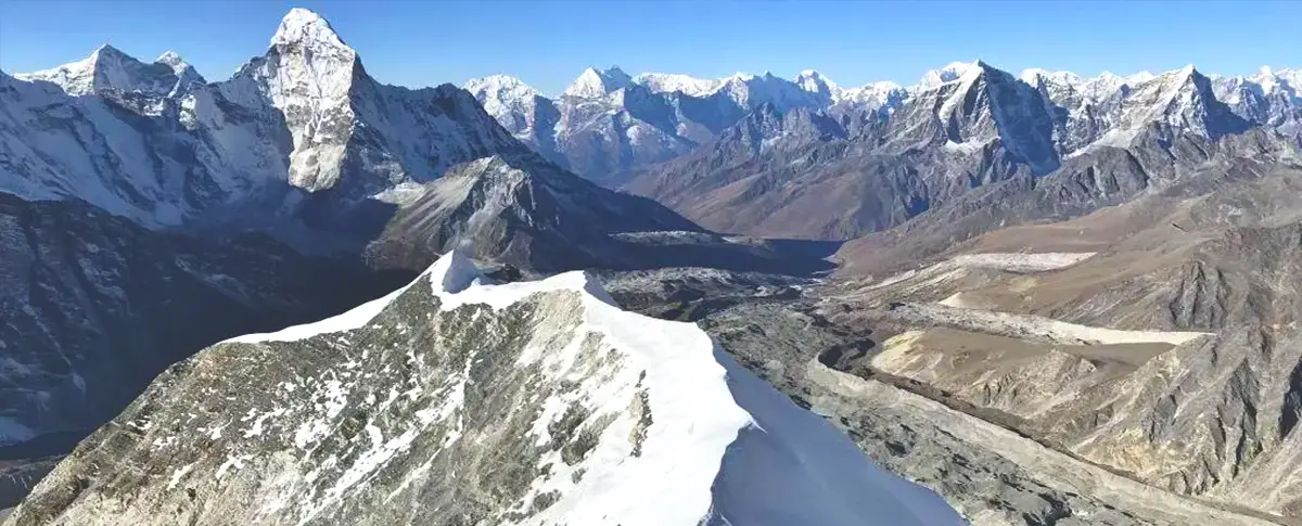 Climb Island Peak in Everest Trek