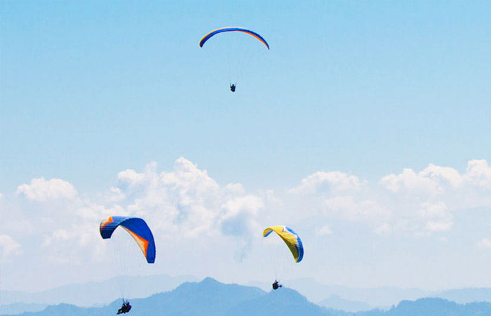 Paragliding in Nepal