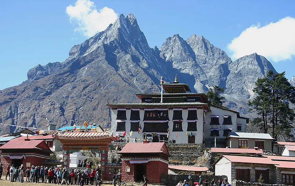 Everest base camp trek route Tengboche